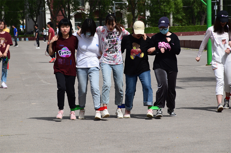 18ab951df0b64be29bf48619ee3a1f87.jpg